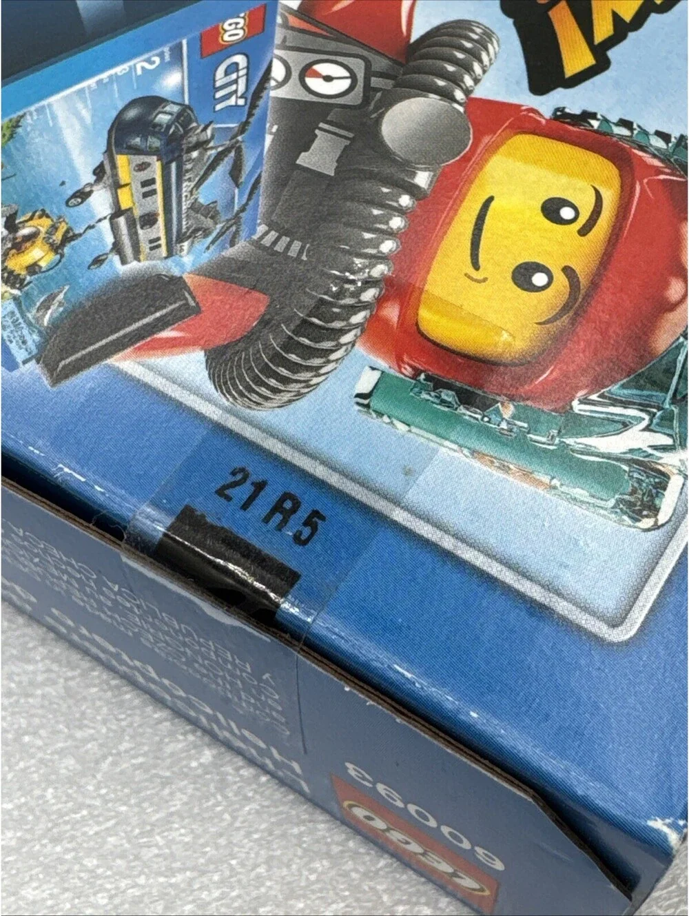 LEGO City: Deep Sea Helicopter (#60093) 2015 Retired 388 Pieces Sealed Box New
